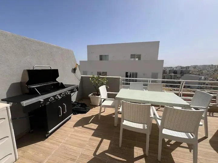 Amazing Spacious Apartment With Bbq & Jacuzzi Saint Julian's